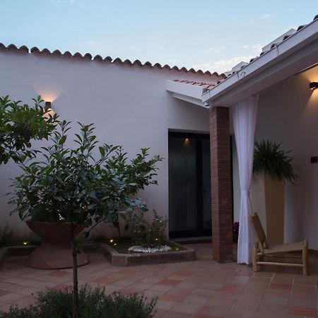 Amelia Apts & Rooms Alghero Exterior foto
