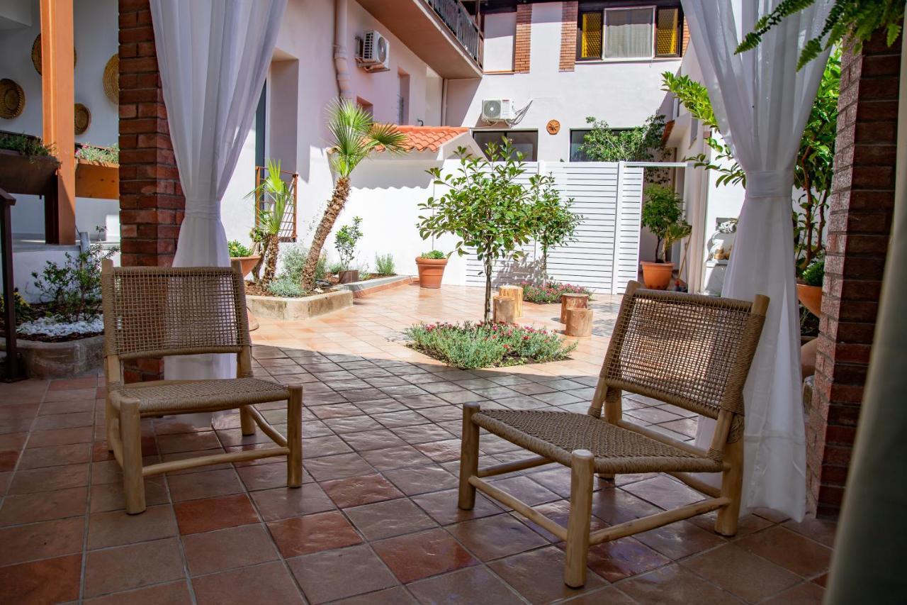 Amelia Apts & Rooms Alghero Exterior foto