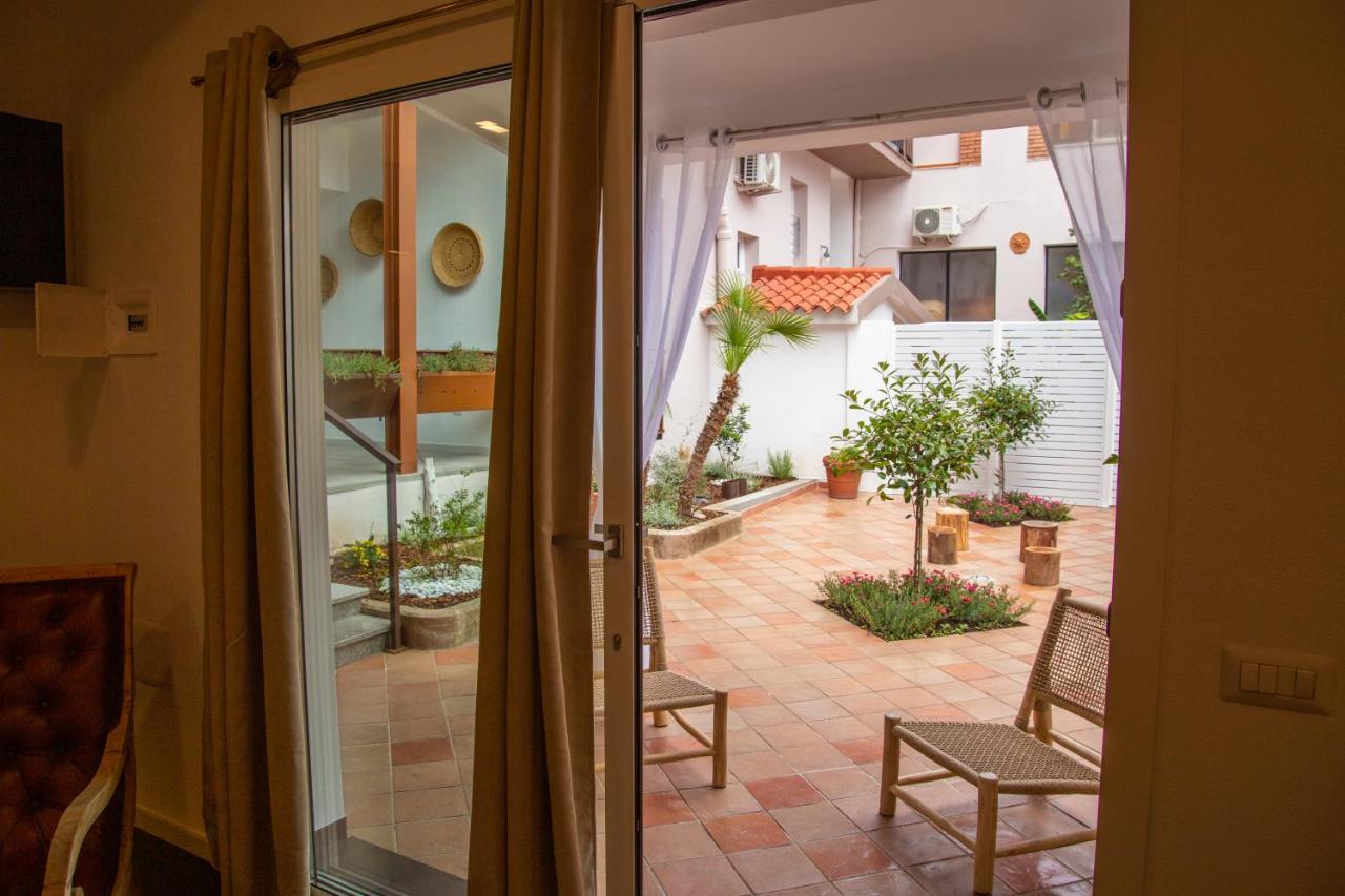 Amelia Apts & Rooms Alghero Exterior foto