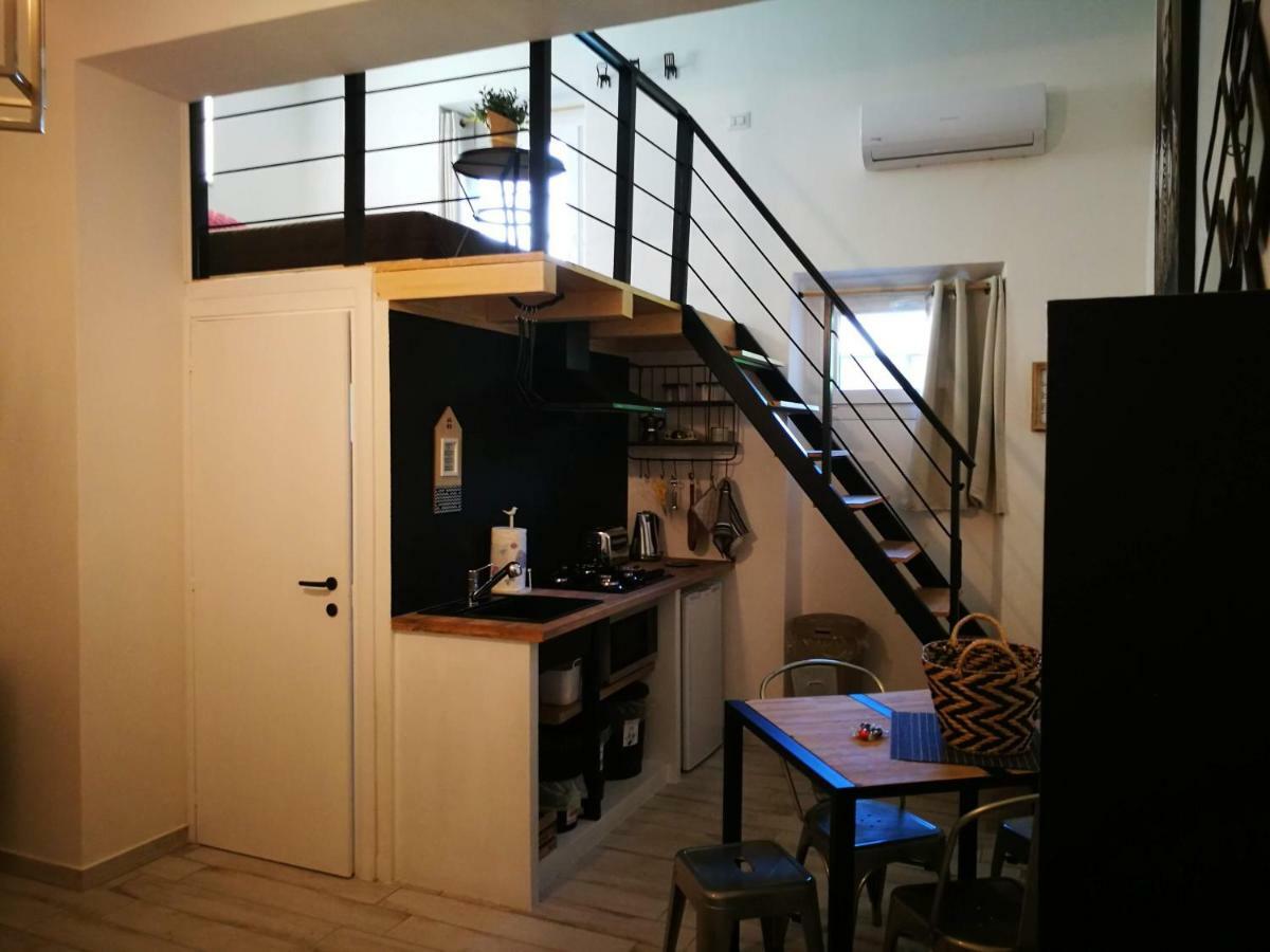 Amelia Apts & Rooms Alghero Exterior foto