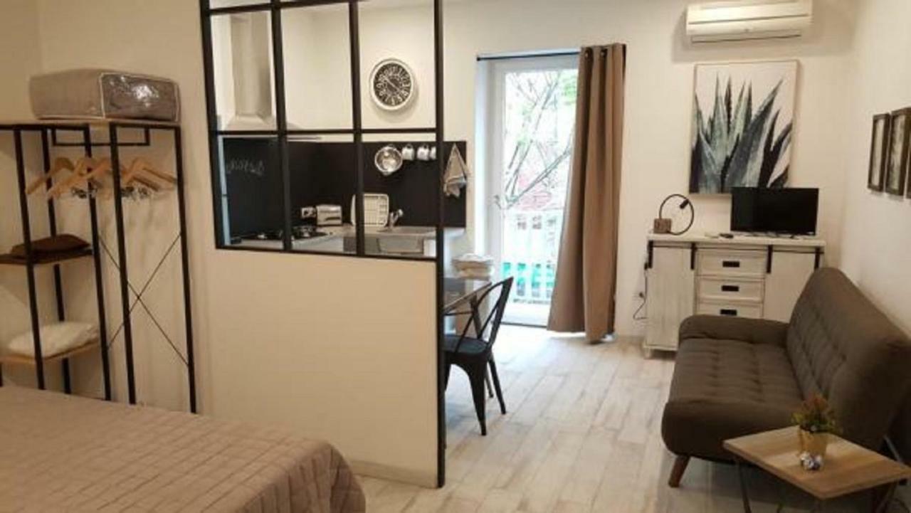Amelia Apts & Rooms Alghero Exterior foto